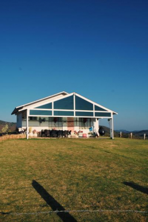 Tinton Hillstay